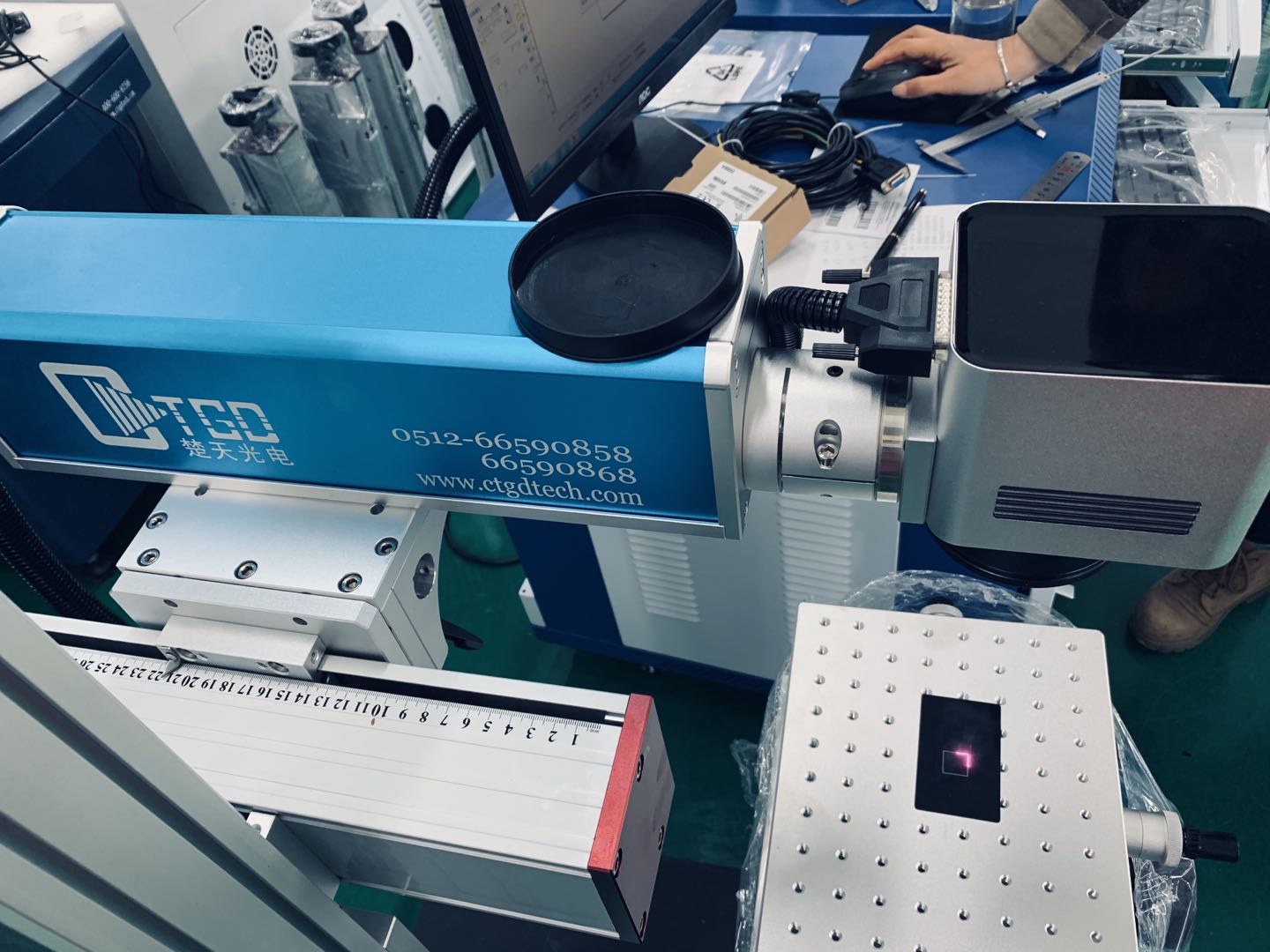 激光打標(biāo)機(jī)的“紅光調(diào)節(jié)”真的很重要嗎？